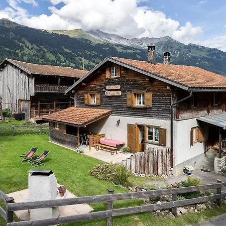 Ferienhaus Cresta - 9,5-zimmerhaus Fuer 19 - 20 Personen, 270m2 *