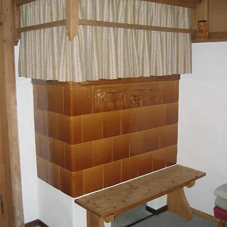 Cresta - 9,5-zimmerhaus Fuer 19 - 20 Personen, 270m2 * Conters im Prattigau