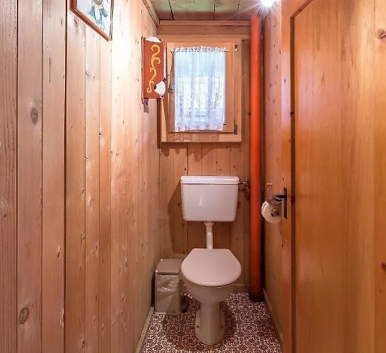 Nyaraló Cresta - 9,5-zimmerhaus Fuer 19 - 20 Personen, 270m2 Conters im Prattigau