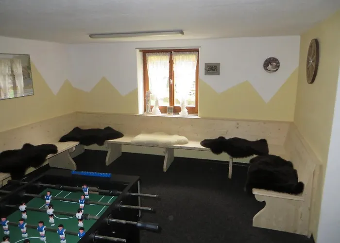 Cresta - 9,5-zimmerhaus Fuer 19 - 20 Personen, 270m2 Conters im Prattigau