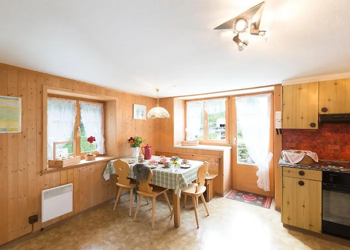 Cresta - 9,5-zimmerhaus Fuer 19 - 20 Personen, 270m2 Tatil Evi